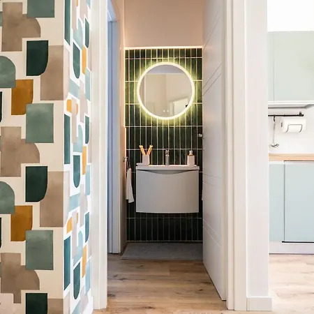 Amodei Urban Chic Living